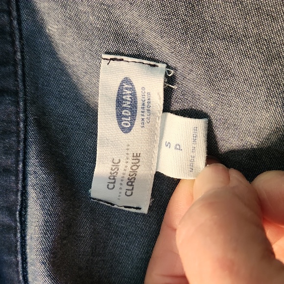 Old Navy "The Classic Shirt" Jean Shirt Size S/P - Picture 5 of 7